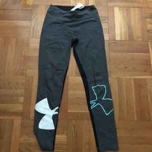 Under Armour Heat Gear Split Color Logo Leggings